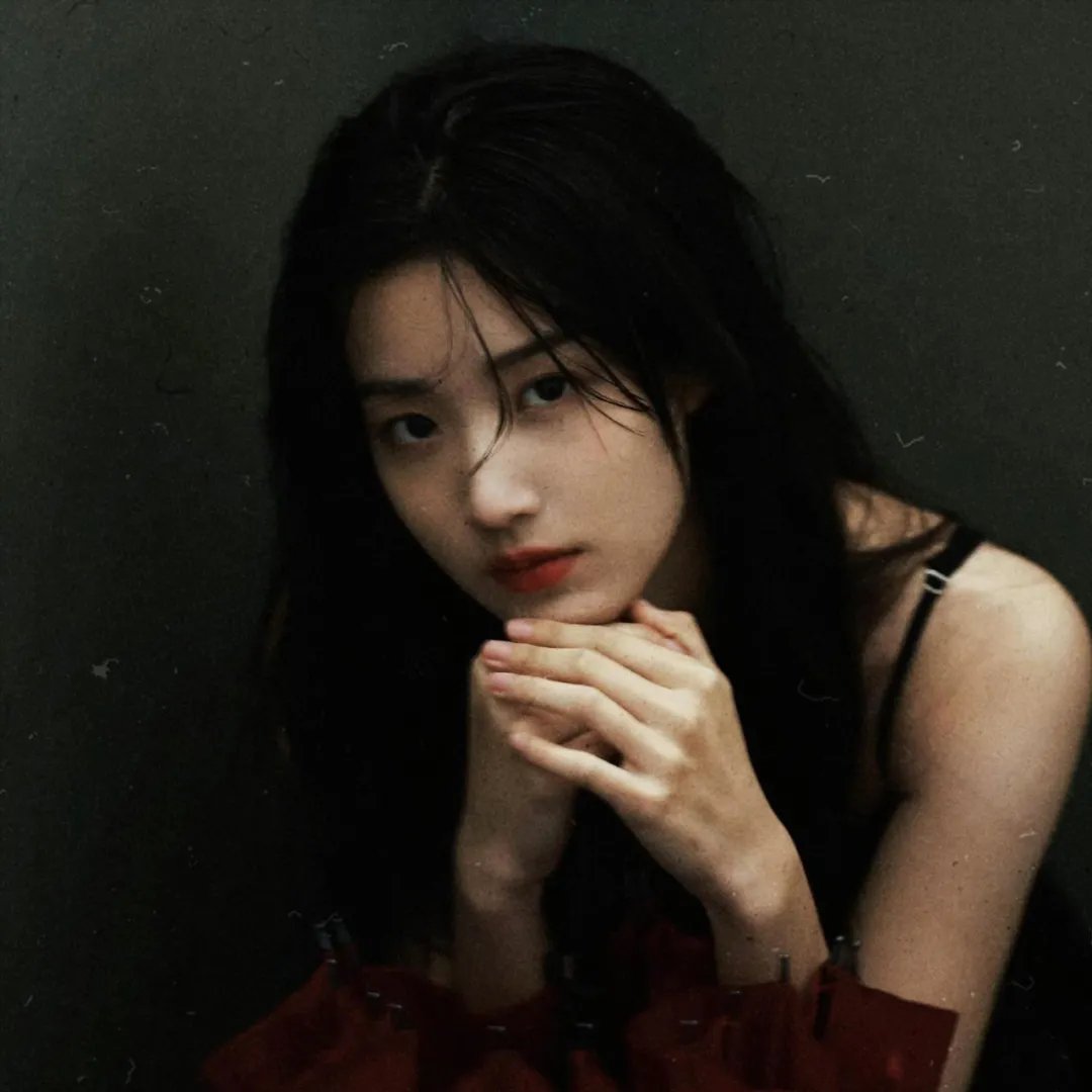 阁楼里的花